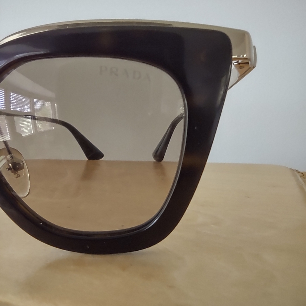 Prada Tortoise Cat Eye Sunglasses - Picture 9 of 10